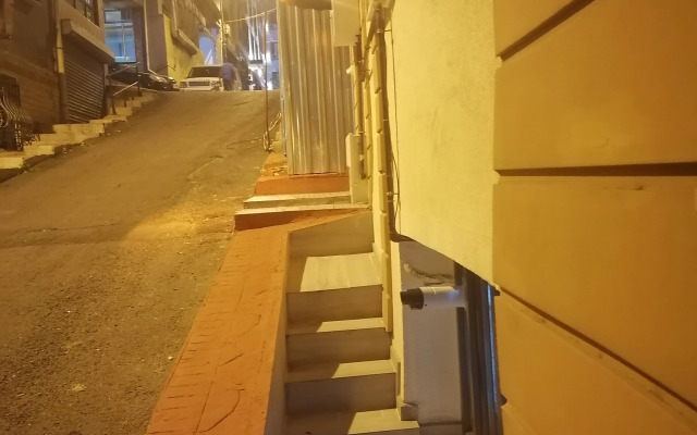 Отель Opera Wall Suite