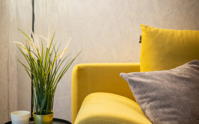 Gagarin S Vidom Na More Flat