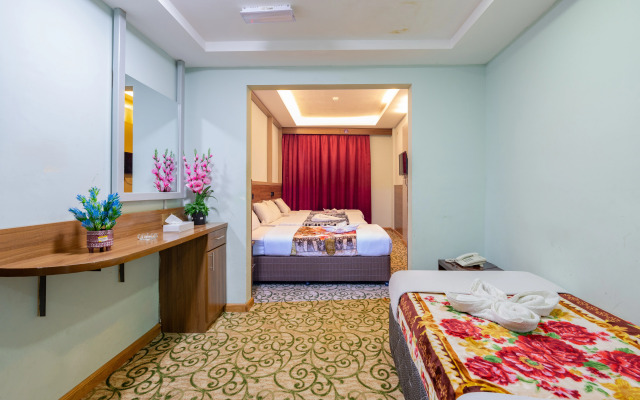 Tanha Hotel