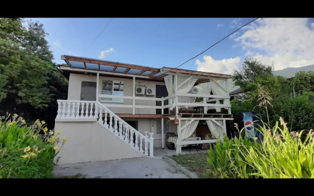 Chastny Sektor Guest House