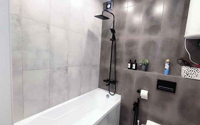 1kv Barbaris Ryadom S Rekoy Flat