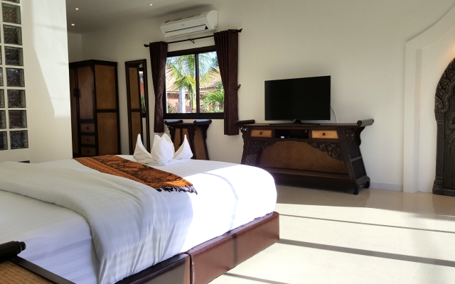Hidelend - The Luxurious Tropical Villa - Pattaya Jomtien
