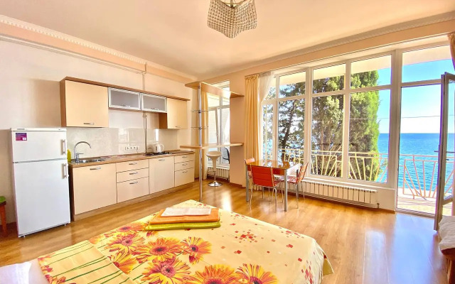 Na Beregu Apartments