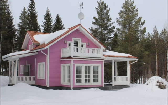 Kottedzh S Tremya Spalnyami Private House