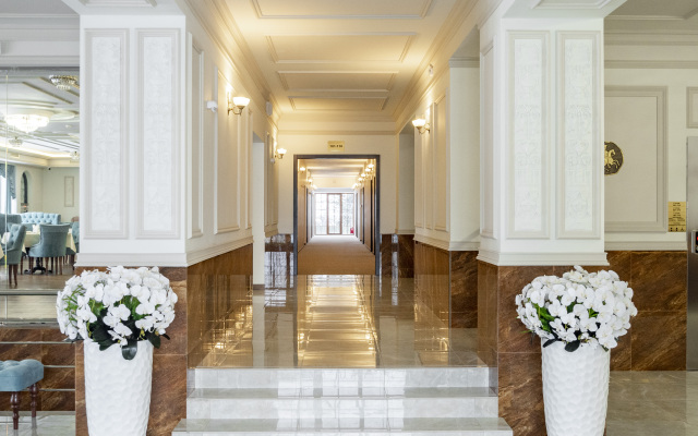 Aleksandr Nevskiy Boutique Hotel