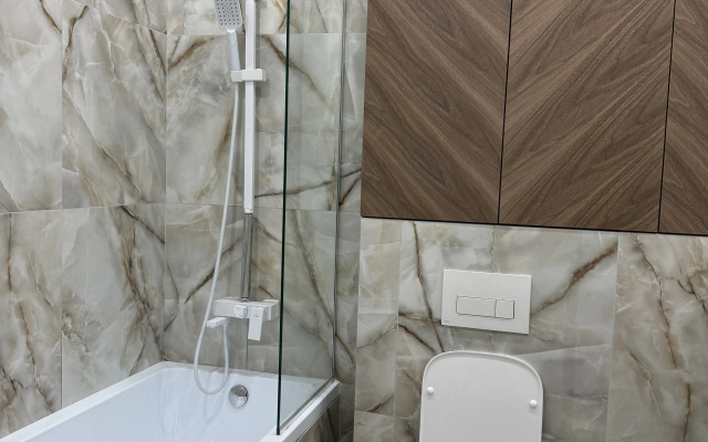 Premialnaya S Dizaynerskim Remontom Flat