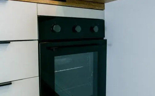 V 100 Metrakh Do Plyazha Apartments