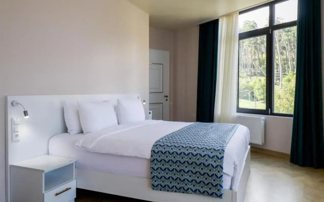 Hotel & restaurant Emerald Borjomi
