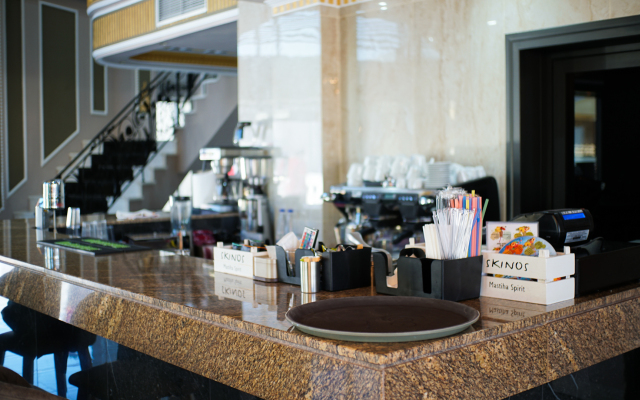 Agnes Deluxe Hotel