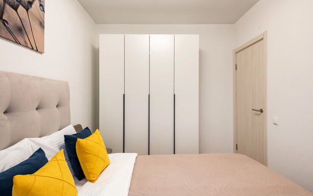 Квартира Наглый Диван