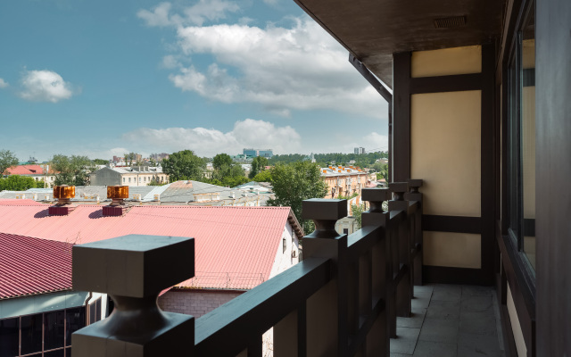 International Hotel Sayen