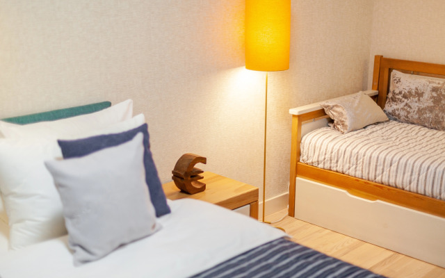 Апартаменты RentPlaza на набережной