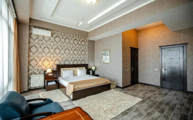 Regnum Restaurant Hotel