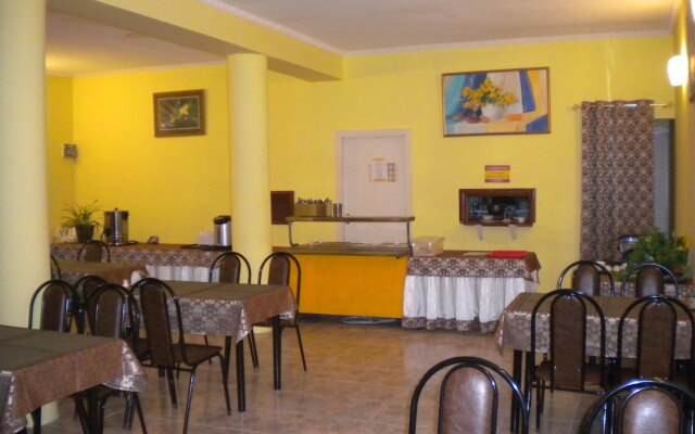 U Nikiticha Guesthouse