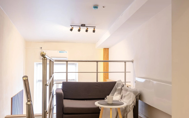 Квартира Уютная двухэтажная студия