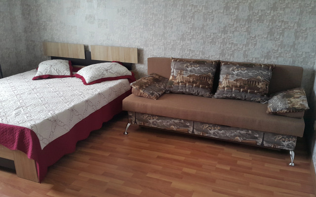 Na Ul Lugovaya 6t Flat