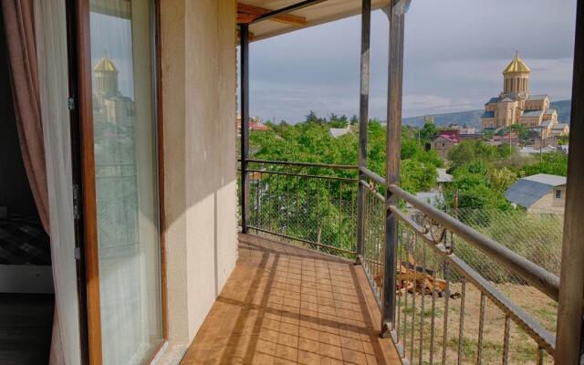 Niko Home Guest House