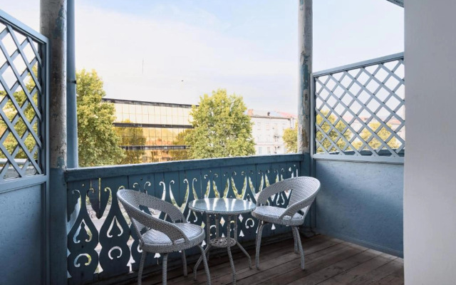 Blue Balcony Hotel