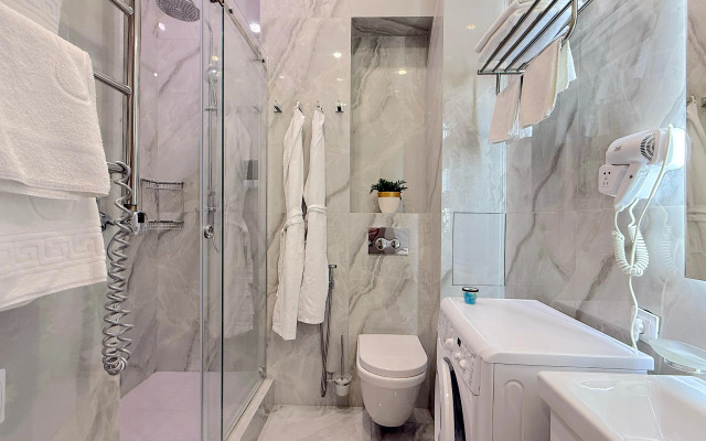 InSochi v samom centre Sochi na Navaginskoj N367 Apartments