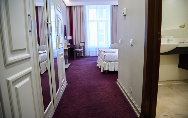 The Bridge Hotel
