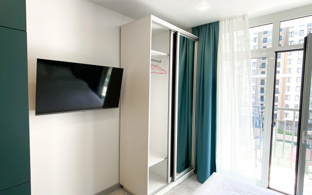 Апартаменты-студия 30 кв.м. с кроватью и балконом, 4 этаж