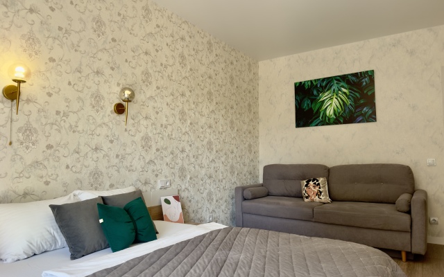 Krants-Prestizh Alleshome Flat