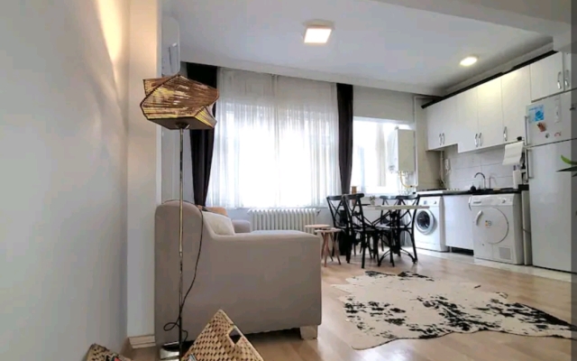 Cozy 3 Bedrooms for 7 people at  Taksim Flat