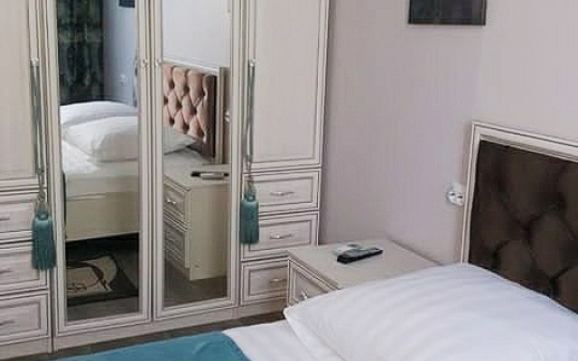 Azhur Mini-Hotel