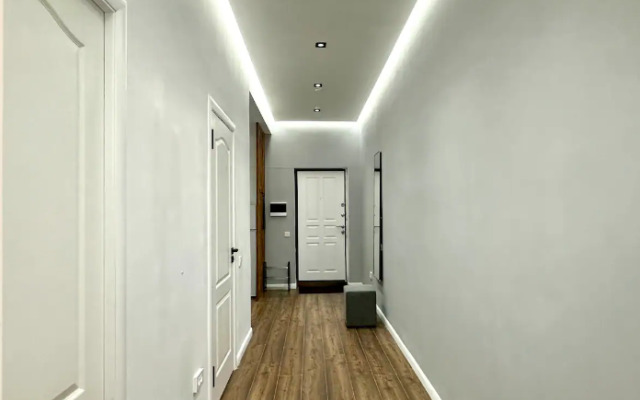 Квартира Сканди на Абая 164/10