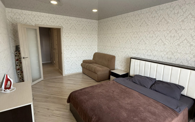 Uyutnaya Dvukhkomnatnaya Flat
