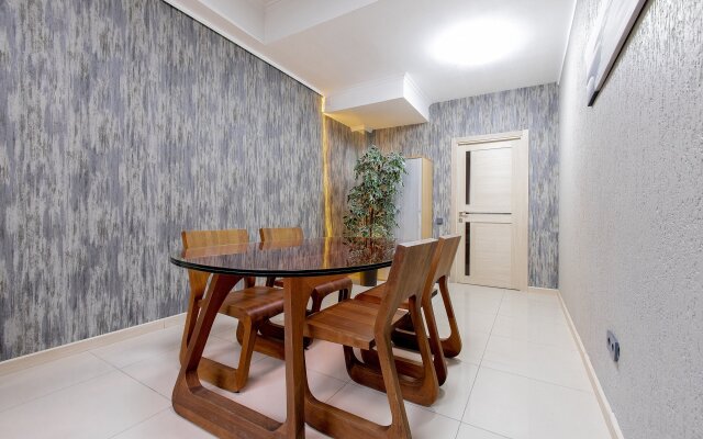 Razin Hotel