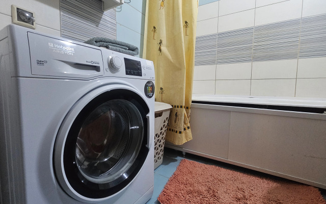 Bolshaya Kvartira Na Borisovke Zona Komforta Flat