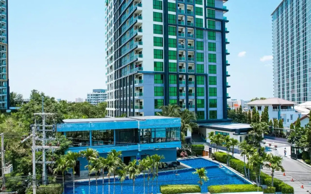 Апартаменты Dusit Grand Condo View