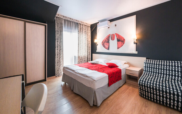Argo Hotel