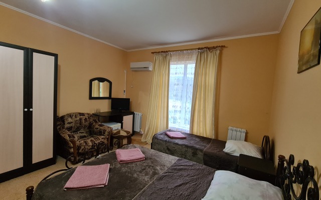 Russkaya Skazka Guest House