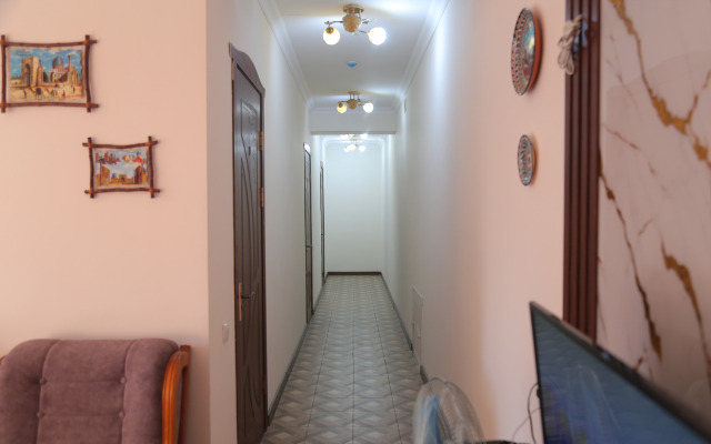 Ideal Best Tour Hotel