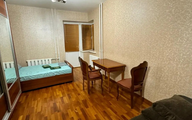 S Vidom Na Rodinu-Mat Flat