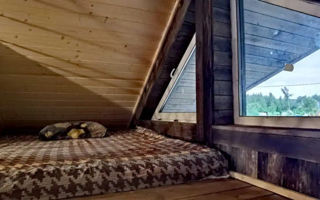 V Kvartale Drevoparky 72a Private House
