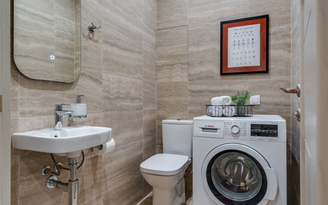 Estetic House v premium ZhK LIFE-Varshavskaya Apartments