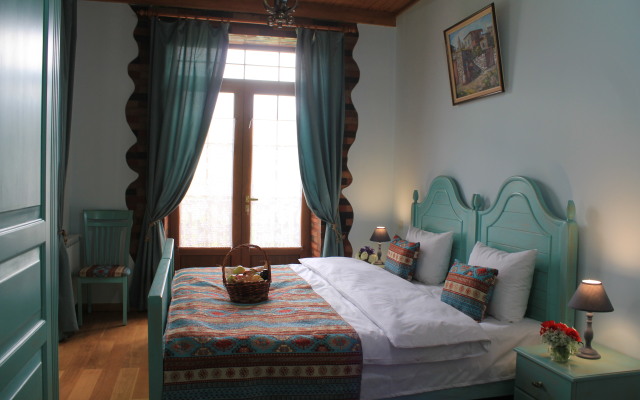 Hinyard Hotel