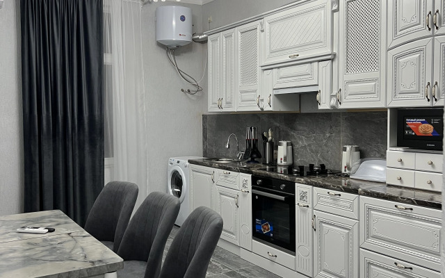 V Suhume Guest House