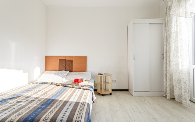 Квартира Двухкомнатная на Усачёва 19 корпус 3 Лужники с красивым видом из окна