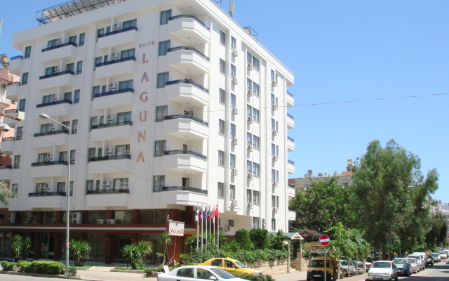 Karael Hotel