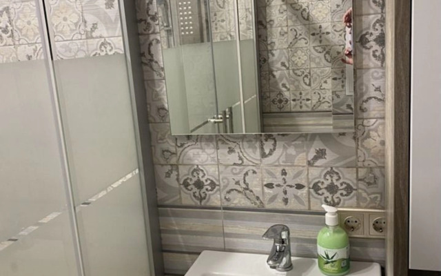 Na Prospekte 50 Let Oktyabrya 20 Flat