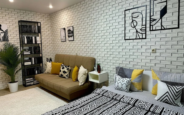 Квартира Живи Тут 89