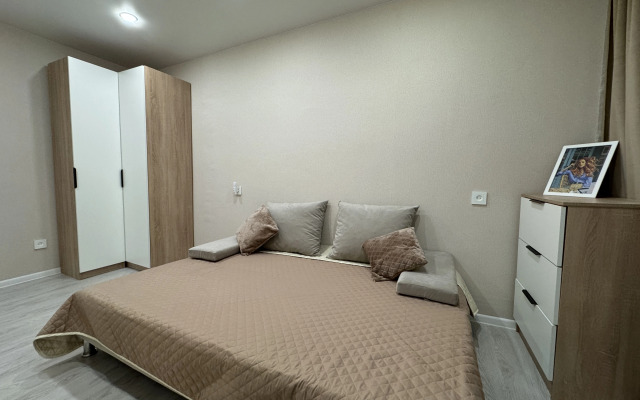 Dvukhkomnatnaya Naprotiv Dram Teatra Flat