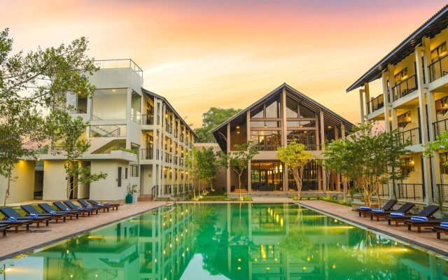Oak Ray Wild Yala Hotel