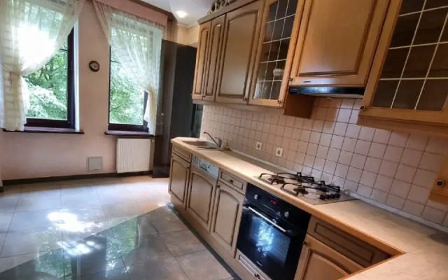 Квартира на Огарёва 32