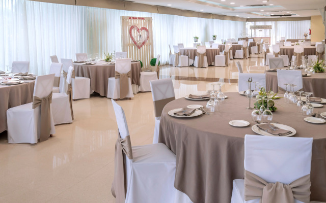 Hotel 4R Gran Regina