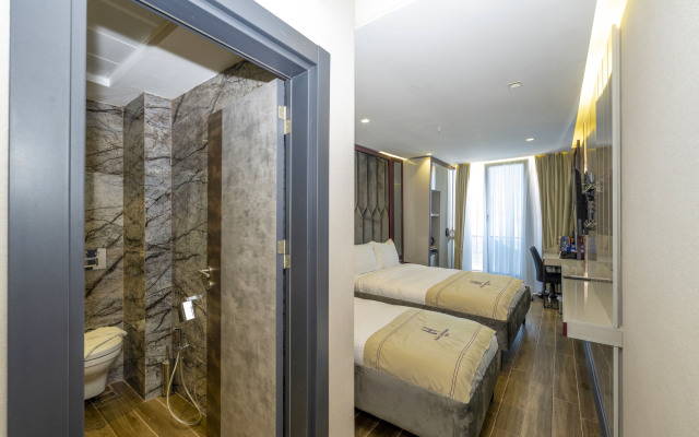 Heaven Premium Airport Hotel